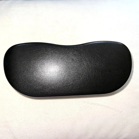 Authentic Ray-Ban black sunglasses case - Picture 3 of 3